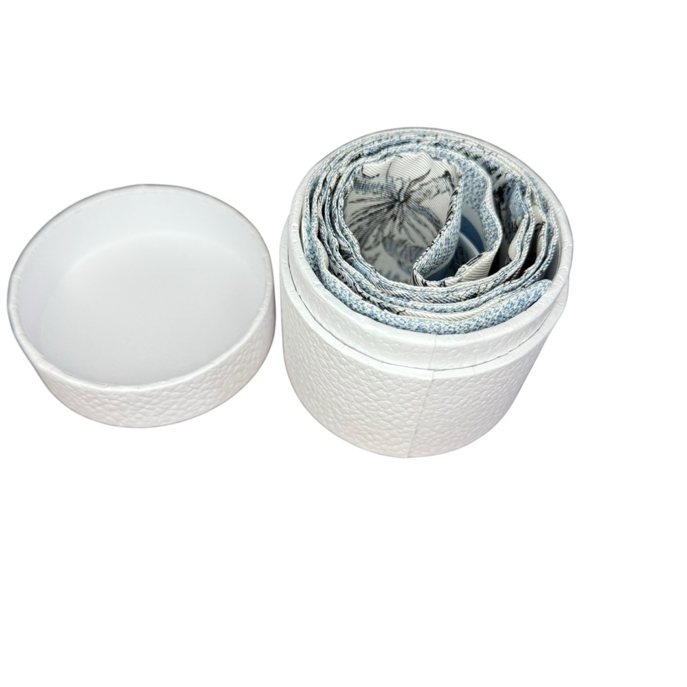 Christian Dior Elegant Blue/White Silk Mitzah Scarf New Luxury Floral - Picture 12 of 14